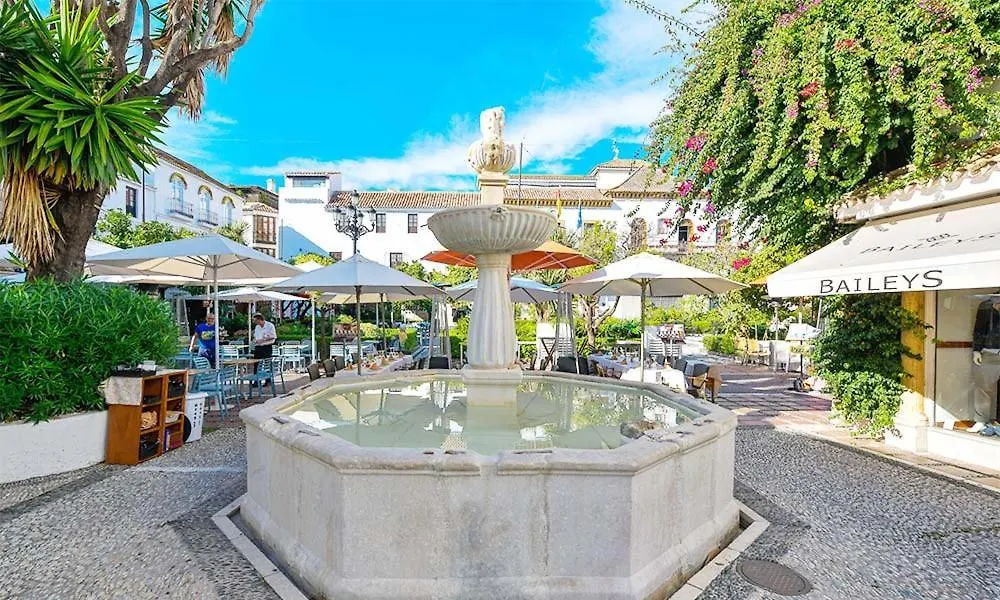 Apartamento En Casco Antiguo - Cerca De La Playa Marbella Spain